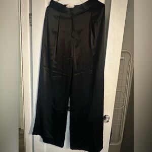 Michael Kors size 8 new pants with tags black color silky texture